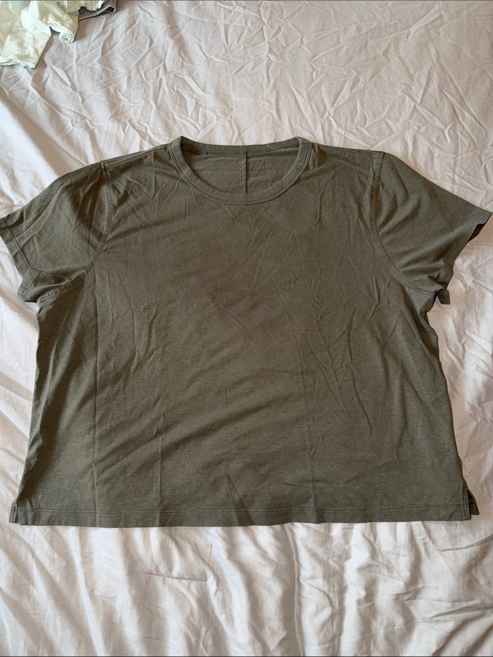 Lululemon Olive Short Sleeve Crewneck Tee